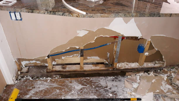Best 24/7 water damage repair  in Cade, LA